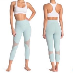 Alo High Waist Mesh Capri Leggings Baby Powder Blue Womens Size M